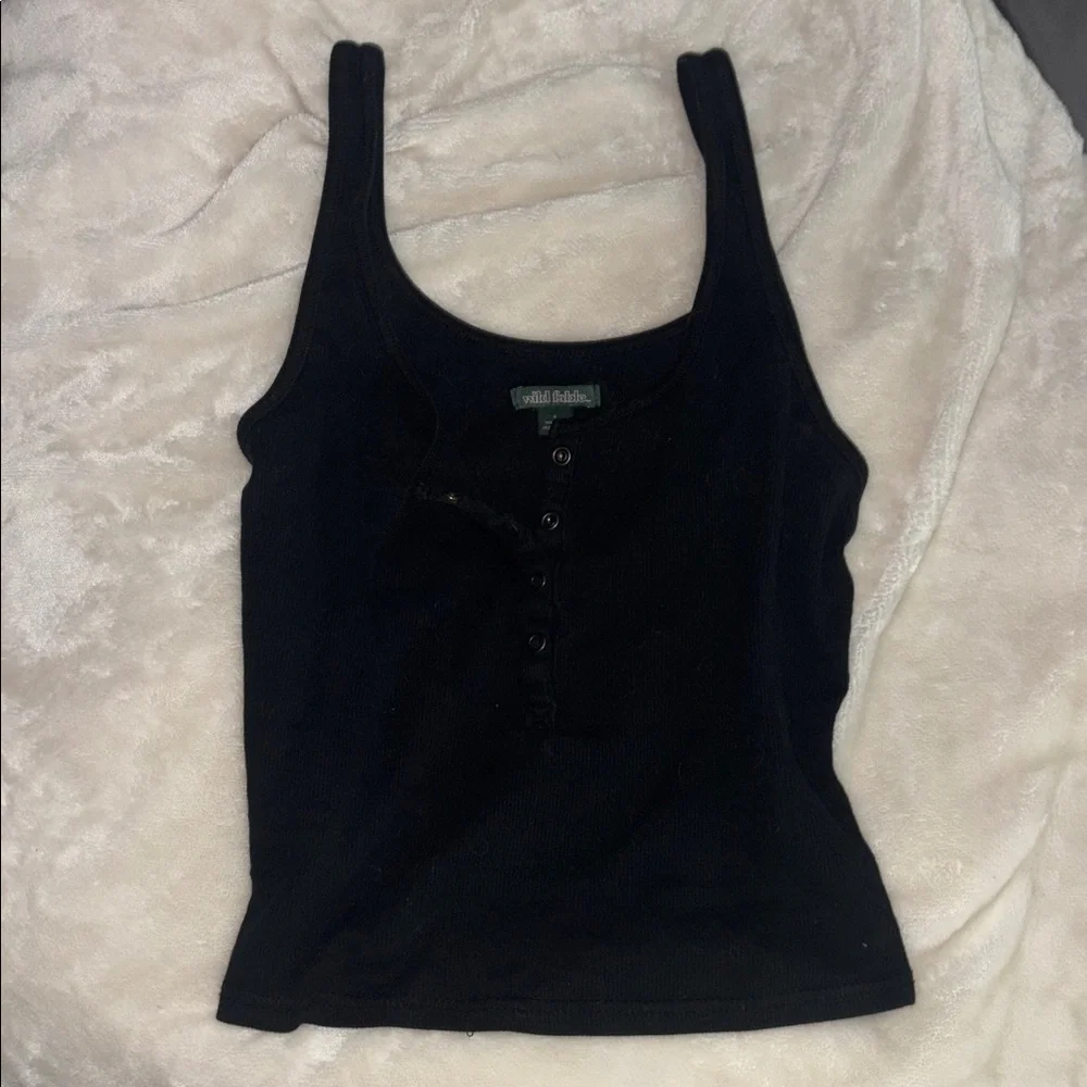 Wild fable scoop neck tank - Picture 2 of 3